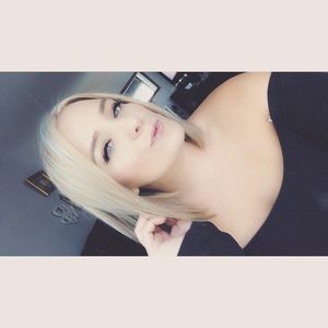 Meet your Posher, Fatima